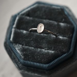 Vintage style velvet octagon ring box